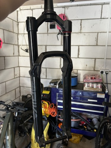 Rockshox pike 140mm 2025 - pike,