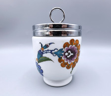 Royal worcester king size egg - size,