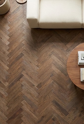 Herringbone engineered oak - herringbone,