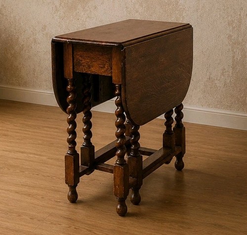 Vintage solid oak - solid,