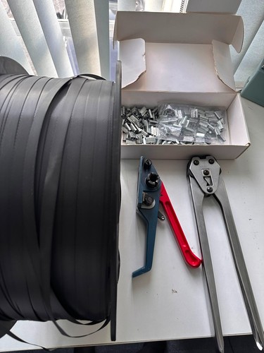 Strapping banding kit - banding, tools