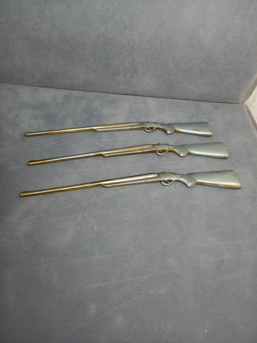 3of vintage cast iron - toy, guns