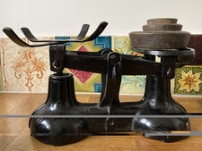 Vintage Old Fashioned Kitchen