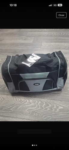 Cabin max budapest underseat - max,