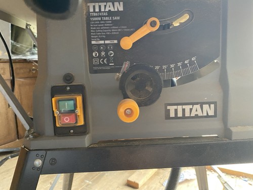Titan ttb674tas 1500w corded - ttb674tas,