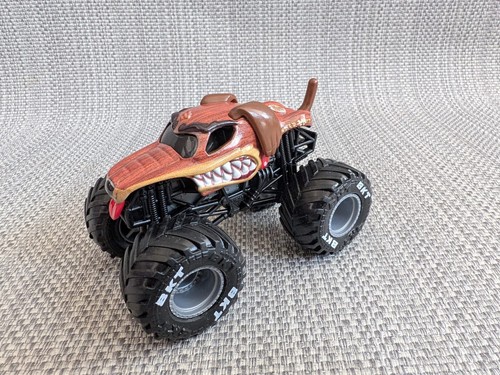 Hot wheels monster - wheels,