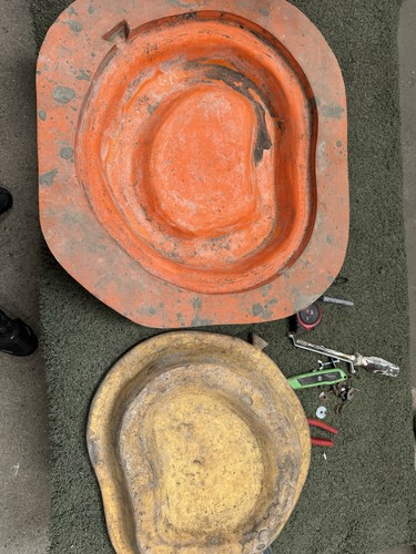 Latex fiberglass birdbath - &,