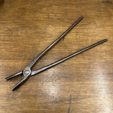 Vintage Blacksmith Pipe / Bar Tongs - 15” - Oval Jaws