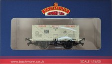 Bachmann 37-100T 7 Plank Wagon