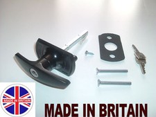 CARDALE T-Handle Garage Door