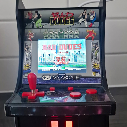Arcade bad dudes micro - arcade,