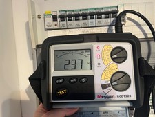 Megger RCDT320 RCD tester, plus rugged case and all accessories, manual, etc