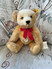 Classic Steiff Bear Replica