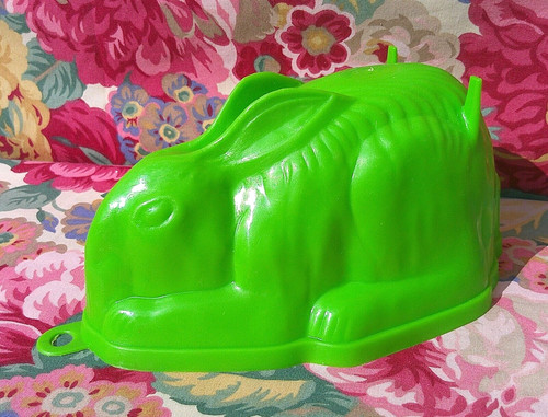 Vintage rabbit design plastic - vintage,