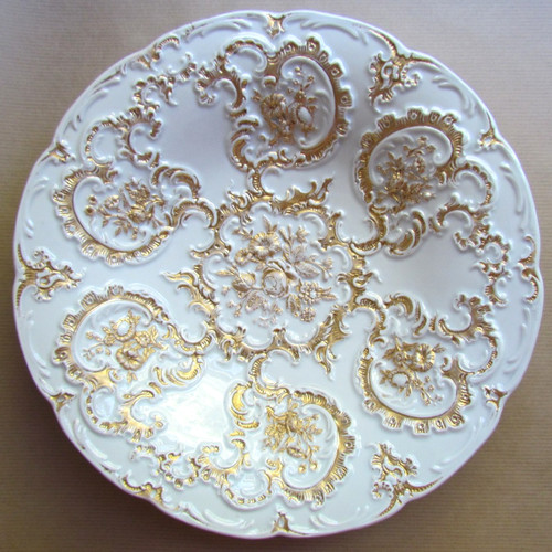 Meissen relief moulded gilt - relief,