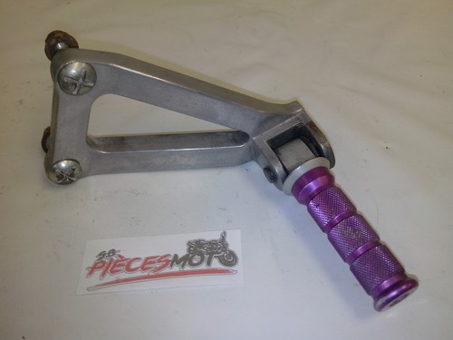 Left rear plate footrest - left,
