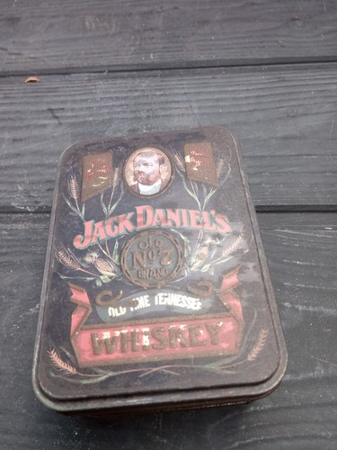 Vintage tin jack daniels old - daniels,