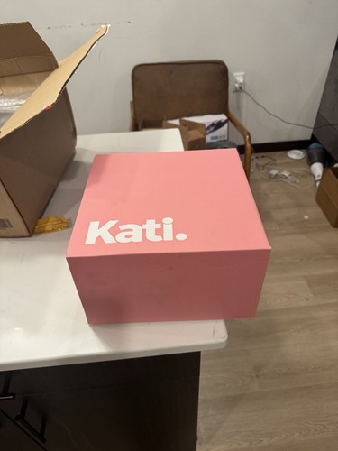 Kati signature makeup kit - kati's,