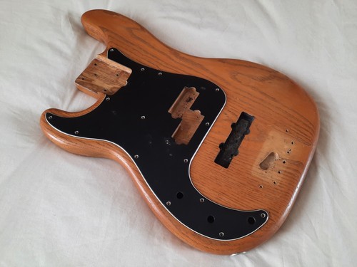Genuine 1975 fender usa - genuine,