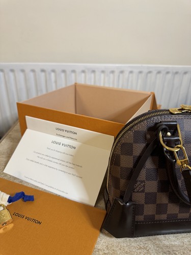 Louis vuitton alma - bb, damier