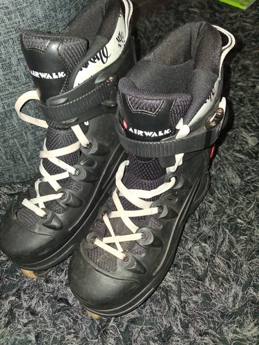 Airwalk roller blades - , 9