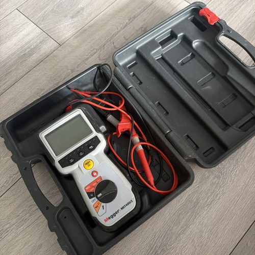 Megger mit400 megohmmeter - megger,