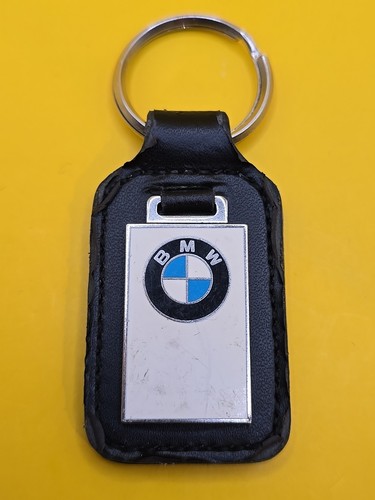 Keyring key ring - keyring, vintage