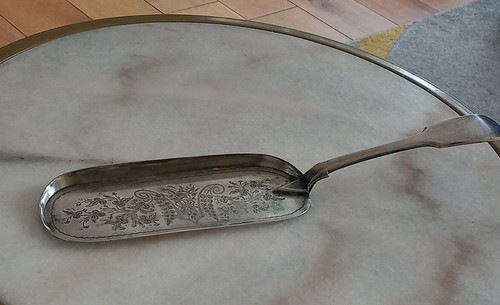 Silverplated cake slicer - silverplated,