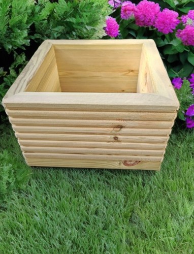 Premium square wooden garden - premium,