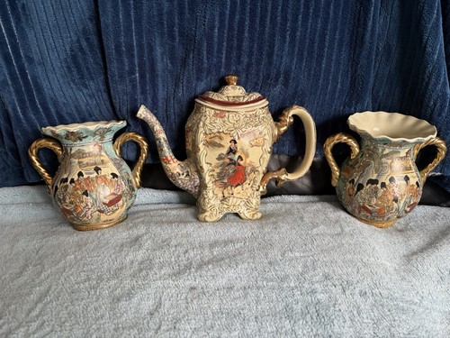 Teapot and pair vases - teapot,