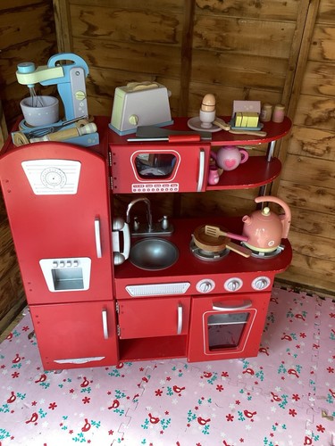 Kidkraft wooden play kitchen - kidkraft,