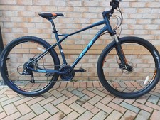 GT aggressor Expert mountain bike Size large 29" inch wheels 