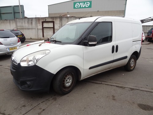 Vauxhall combo wing - left, white