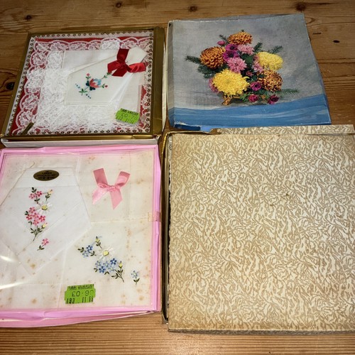 Vintage ladies - x,