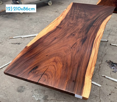 One entire slab live - slab, live-edge