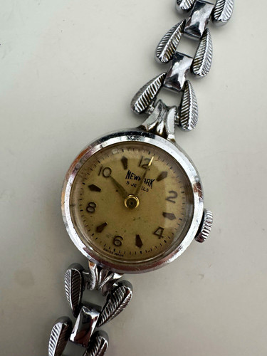 Newmark jewels swiss - 5, made