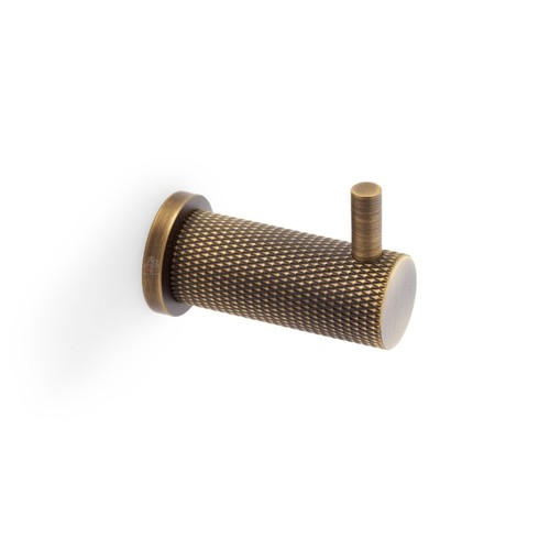 Solid brass knurled projected - brass,