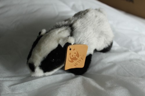 Anna club plush - anna, "give