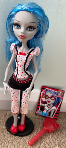 Monster high dead tired - high,