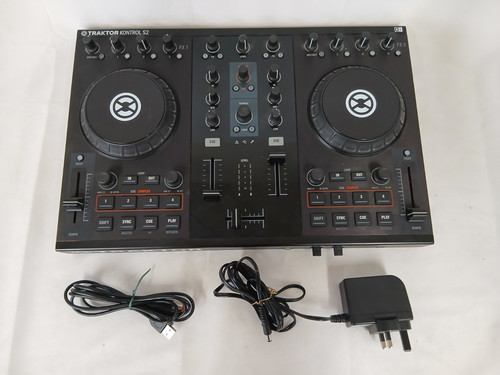 Traktor kontrol controller - traktor, dj