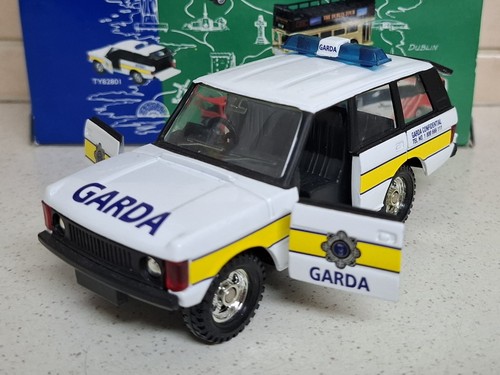 Corgi scale range rover - 1/36,
