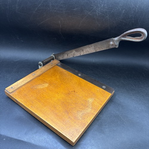 Paper guillotine vintage - paper,