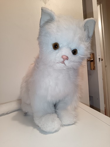 Real fur friends watford - friends, uk