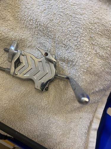 Adjustable musical percussion - adjustable,