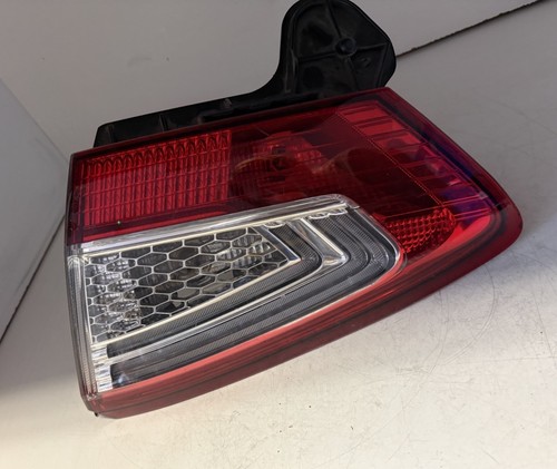 Ford mondeo mk4 right - ford,