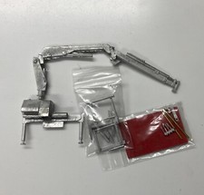 Heavy goods/Kingfisher Models extended Hiab crane with brick grab in whitemetal