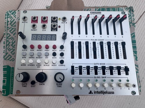 Intellijel metropolis eurorack - intellijel,