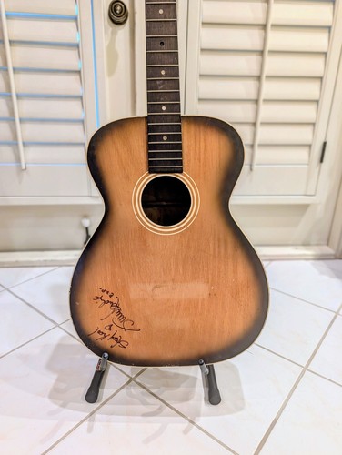 Jimi hendrix signed - jimi,