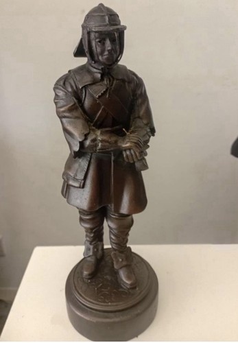 Elton bronze finish figurine - elton,