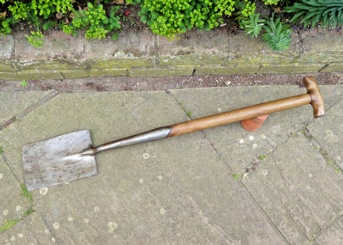 Vintage ladies spade - vintage, skinner
